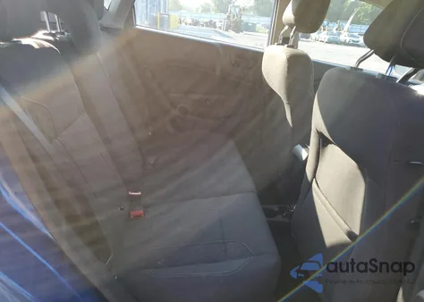 2019 Ford Fiesta Se z USA, uszkodzony, nr VIN 3FADP4EJ5KM124325